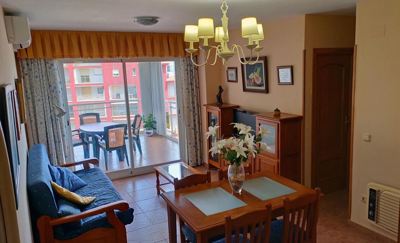 Apartamento En La Playa Con Piscina เพนิสโคลา ภายนอก รูปภาพ