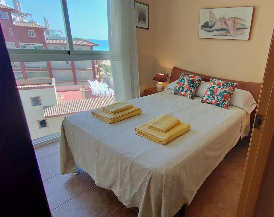 Apartamento En La Playa Con Piscina เพนิสโคลา ภายนอก รูปภาพ