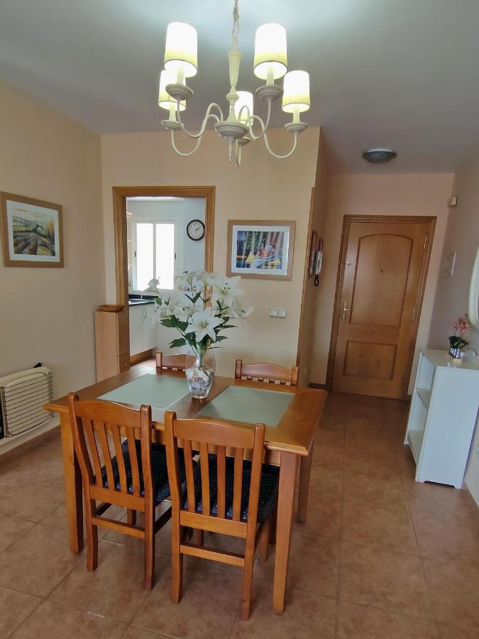 Apartamento En La Playa Con Piscina เพนิสโคลา ภายนอก รูปภาพ